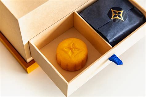 louis vuitton mooncake 2021 price|luxury mooncakes.